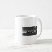 Panorama-Schwarz-weiß Brooklyn Kaffeetasse (VorderseiteRechts)