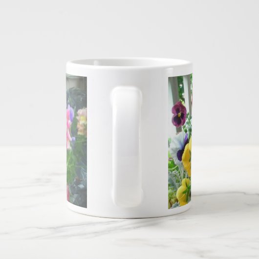 Panorama-Stiefmütterchen Spezielle Tasse (Rückseite)