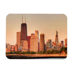 Panorama von Chicago-Skylinen am Sonnenaufgang Magnet