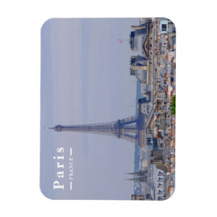 Panorama von Paris Frankreich mit dem ikonischen E Magnet