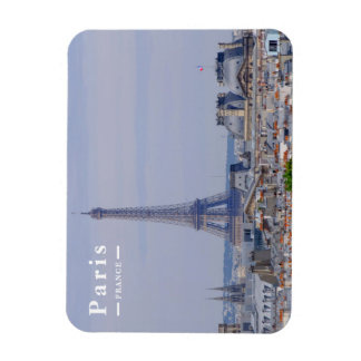 Panorama von Paris Frankreich mit dem ikonischen E Magnet