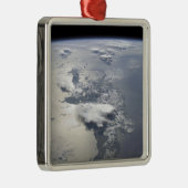 Panoramablick auf die Insel Hispaniola Silbernes Ornament (Rechts)