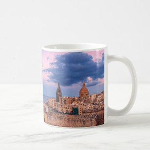 Panoramasicht auf den Sonnenuntergang über Vallett Kaffeetasse