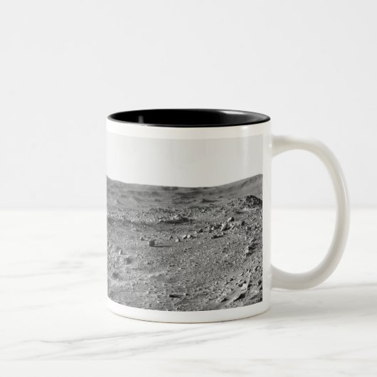 Panoramasicht auf die Mars 6 Zweifarbige Tasse (Rechts)