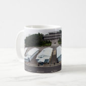 Panoramische Tasse der Konferenz-Reihe (Vorderseite Links)