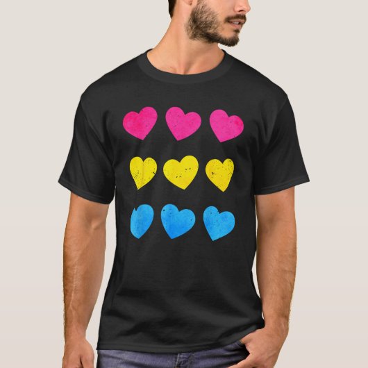 Pansexual Pride Pan Flag Hearts Subtle LGBTQ T-Shirt (Vorderseite)