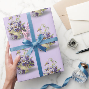 Pansy Basket auf Lila Geschenkpapier