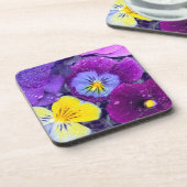 Pansy Blume schwimmen im Vogelbad mit Taube Untersetzer (Linke Seite)