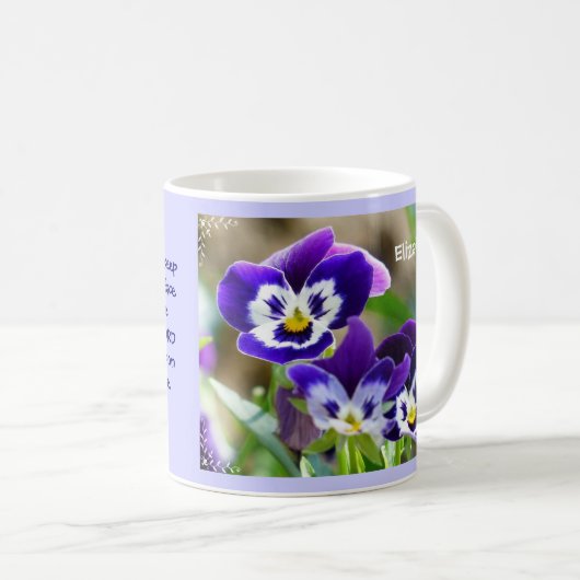 Pansy Blume & Scripting Tasse (VorderseiteRechts)
