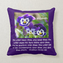 Pansy Blume & Scripture Throw Kissen