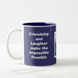 Pansy: Freundschaft und Gelächter machen den Zweifarbige Tasse