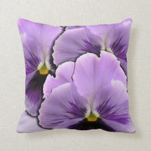 Pansy Kissen
