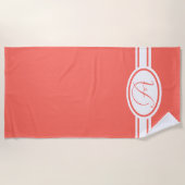 Pantone Living Coral Monogramm Strandtuch (Vorderseite)