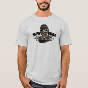 Papa-Bärn-Hockey durch Mudge Studios T-Shirt