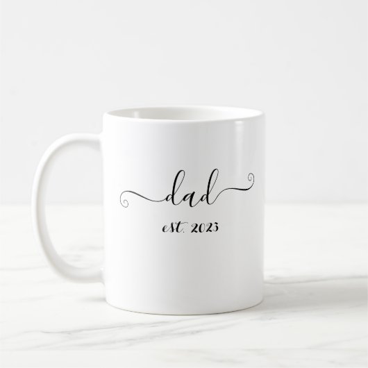 Papa est. 2023 Elegantes Geschenk für den künftige Kaffeetasse (Links)