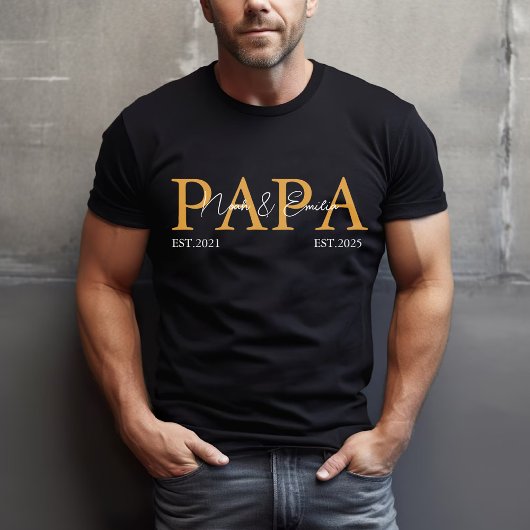Papa Est Jahr Benutzerdefinierter Text Name des Va T-Shirt