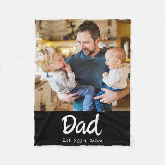 Papa Established Foto Schwarze Schrift Fleecedecke (Vorderseite)