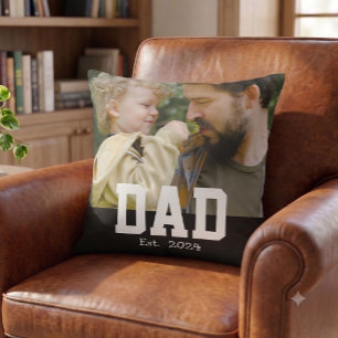 Papa hat den Brauch modern fett Text Kissen
