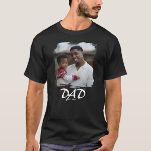 Papa hat ein mutiges Foto-T-Shirt gegründet T-Shirt