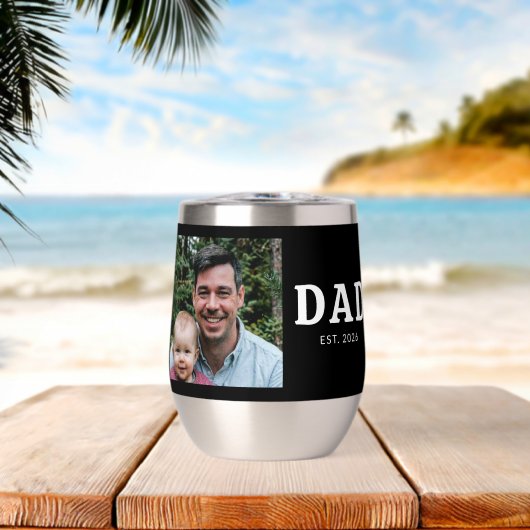 Papa hat modernes schwarzes Foto etabliert (Strand (gedreht))