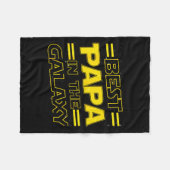Papa In The Galaxy Funny Fathers Day Gift For Men Fleecedecke (Vorderseite (Horizontal))