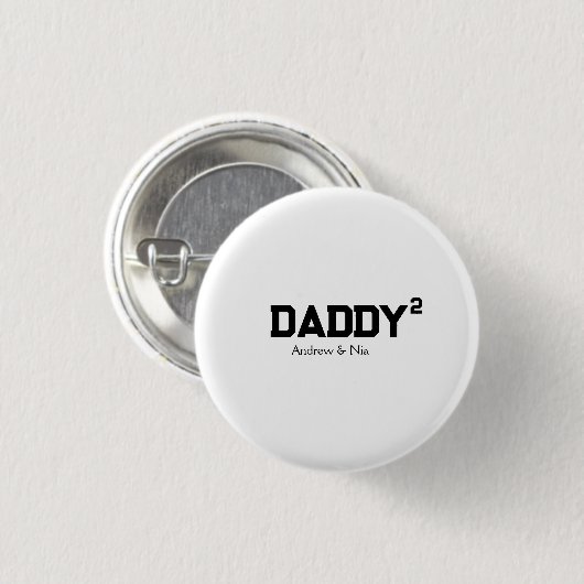 Papa mit individuellem Kindernamen Button (Vorne & Hinten)
