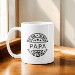 Papa nennt den Mann, den Mythos, die Legende Kaffeetasse<br><div class="desc">Feiern Sie die Legende in Ihrem Leben mit der Tasse "Der Mann, der Mythos, die Legende"! Lassen Sie es sich mit Ihrem Namen zu einem einzigartigen und humorvollen Geschenk machen, das sich perfekt zum Kaffee oder Tee am Morgen eignet. Diese Tasse, die aus langlebiger Keramik gefertigt wurde, zeichnet sich durch...</div>