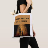 PAPA UND SEIN KLEINER MANN TASCHE (Von Nahem)