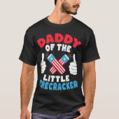 Papa vom kleinen Firecracker-Vater am 4. Juli T-Shirt (Vorderseite)