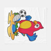 Papagei als Fußballspieler mit Fußball Fleecedecke (Vorderseite (Horizontal))