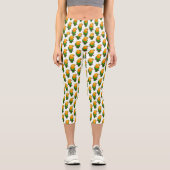 Papagei aus niedlichem Cartoon Capri Leggings (Vorderseite)