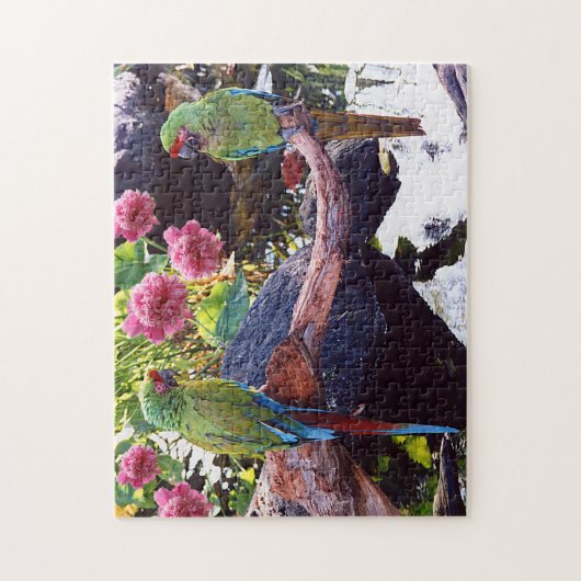 Papageien auf Zweig mit Teich, Felsen, Blume Puzzle (Vertikal)