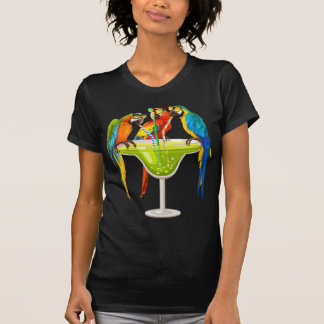 Papageien trinken Margarita im Sommer Urlaub Vogel T-Shirt