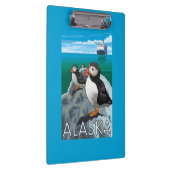 Papageientaucher, die ein Kreuzschiff aufpassen Klemmbrett (Rechts)