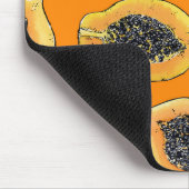 Papaya-Scheiben auf Orange Mousepad (Ecke)