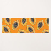 Papaya-Scheiben auf Orange Yogamatte (Vorderseite (Horizontal))