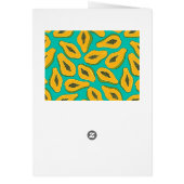 Papaya slices on turquoise (Hinten)