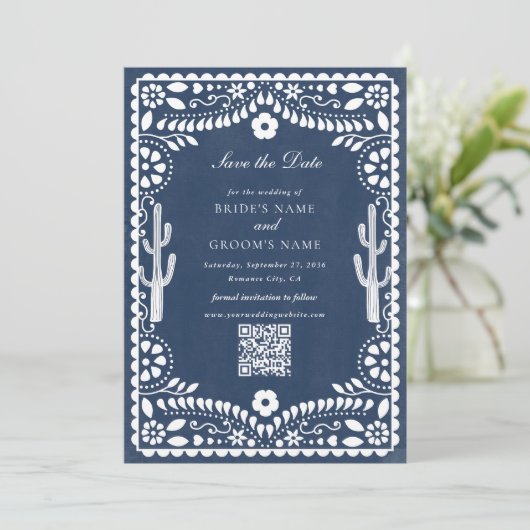 Papel Picado Boda Mexican Rustic Blue Wedding Save The Date (Stehend Vorderseite)