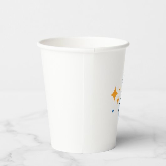Paper cup becher aus Papier (Rechts)