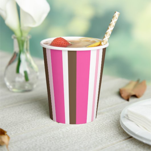 Paper Cup Brown & Pink Stripe Pappbecher (In Situ)