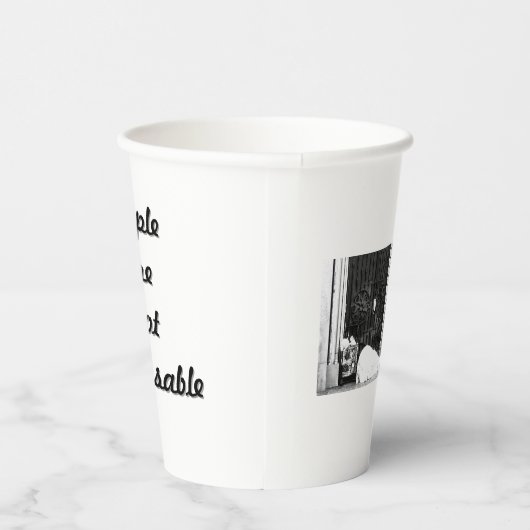 Paper Cup Celebrating Recovery and Resilience Pappbecher (Rechts)