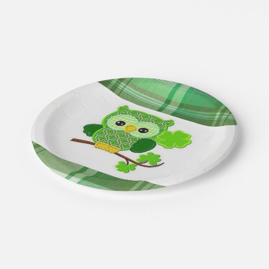 Paper Tellers St. Patrick's Day Owl Pappteller (Schrägansicht)