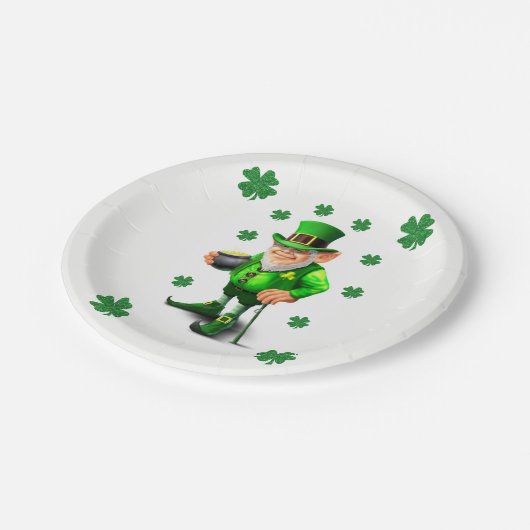 Paper Tellers St. Patrick's Day Pappteller (Schrägansicht)
