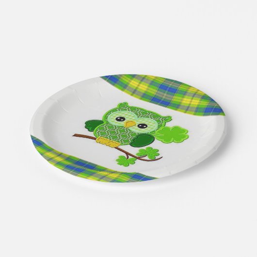 Paper Tellers St. Patrick's Day Pappteller (Schrägansicht)