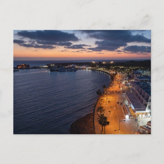 Paphos direkt am Meer und Hafen nachts Postkarte (Vorderseite)