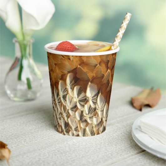 Papier-Cup - halb voll Pappbecher (In Situ)