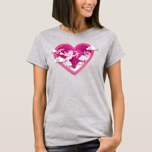 Papier-Cupid in einem Herzen T-Shirt