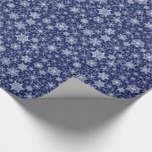 Papier für das Wrapping von Navy und Blue Snowflak Geschenkpapier (Ecke)