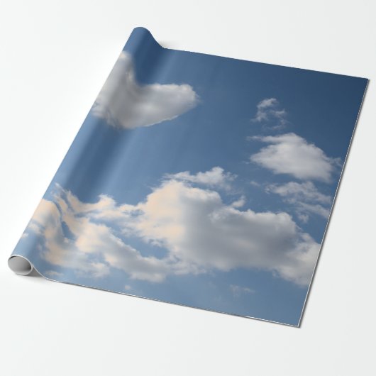 PAPIER HERZGESCHALTET IN BLUE SKY GESCHENKPAPIER (Ungerollt)