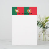 Papier mit der Flagge Portugals (Stehend Vorderseite)